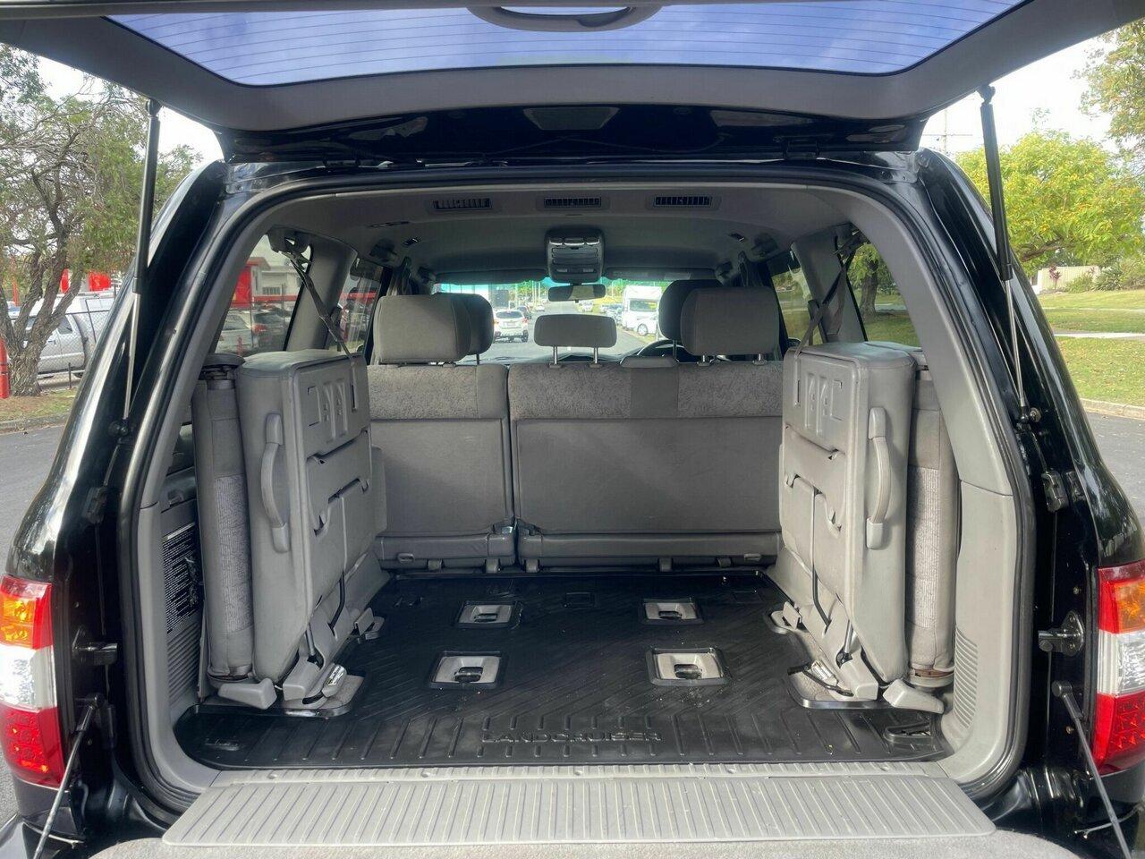 2005 Toyota Landcruiser GXL UZJ100R