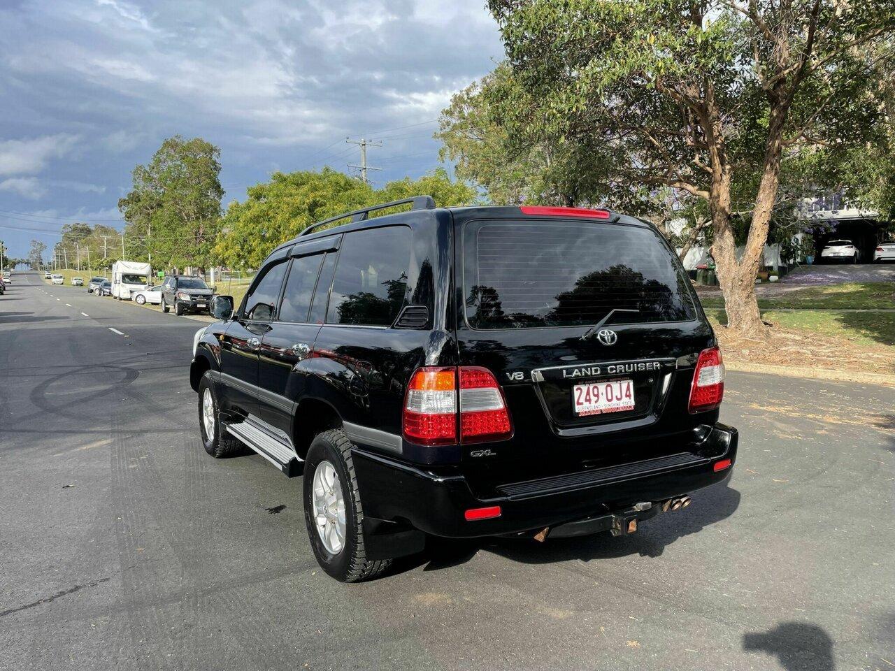 2005 Toyota Landcruiser GXL UZJ100R