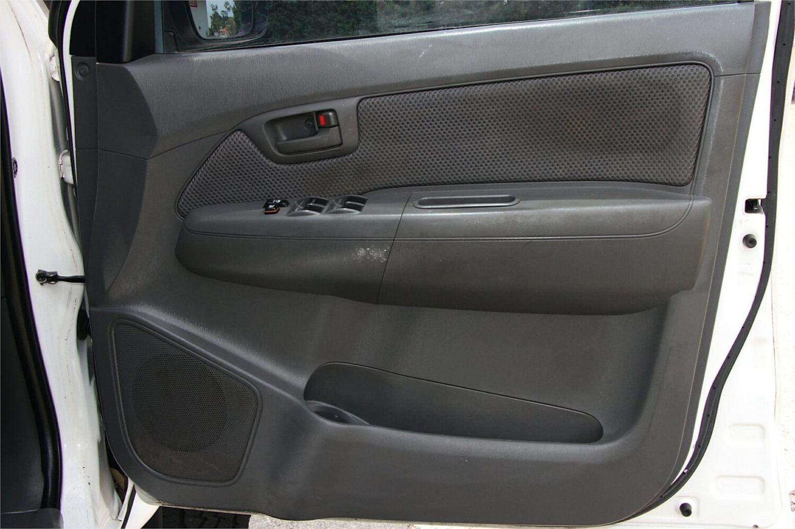 2012 Toyota Hilux SR KUN26R 4X4