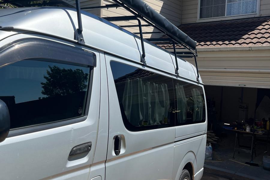 2009 Toyota Hiace Campervan w Solar Inverter